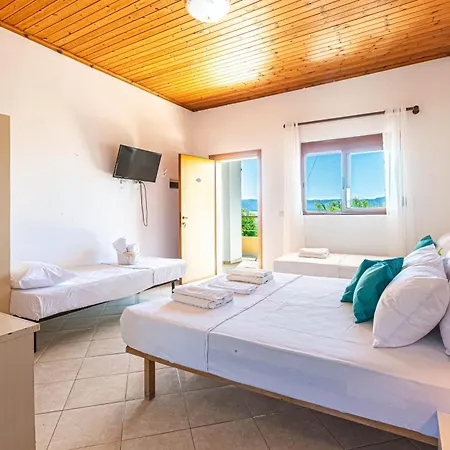 Radhima Sea View 1 - Kitchen, Parking & Balcony 公寓 *
